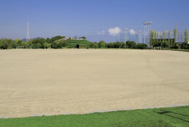 東予公園多目的広場